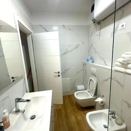 Apartment Ledia's *