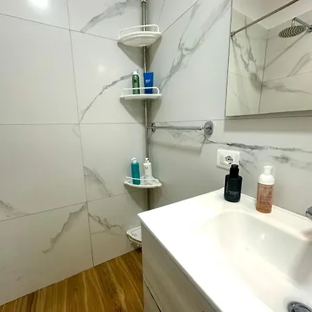 Ledia's Apartament Tirana