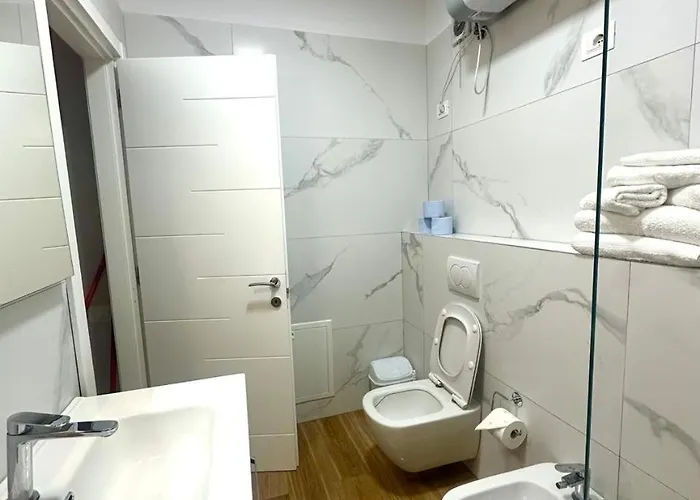 Ledia's Apartamento *